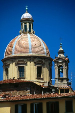 Téléchargez les photos : Dôme de la cathédrale Saint Spirito, florence, italie - en image libre de droit