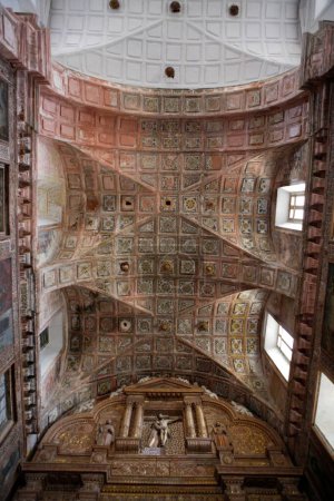 Téléchargez les photos : Médaillons sur le plafond, église de saint François d'Assise, construite en 1521 A.D., site du patrimoine mondial de l'UNESCO, vieux Goa, Velha Goa, Inde - en image libre de droit