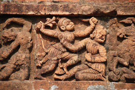 Téléchargez les photos : Art en terre cuite sur le mur du temple Madan Mohan ; Vishnupur ; Bengale occidental ; Inde - en image libre de droit