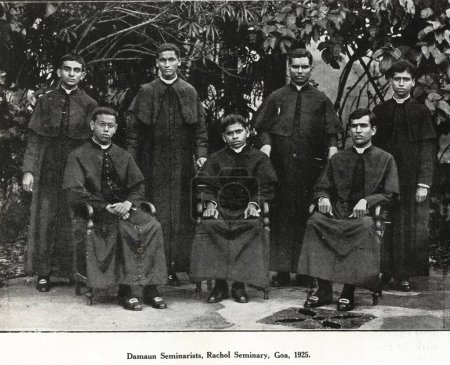 Foto de Damaun Seminaristas, Rachol, Goa, India 1925, India - Imagen libre de derechos
