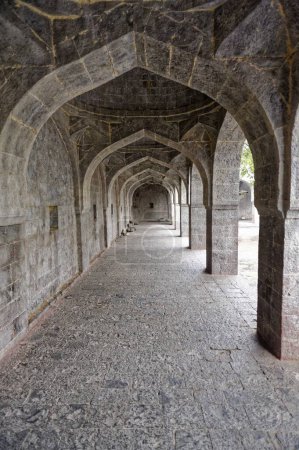 Téléchargez les photos : Shree kapil siddha mallikarjun temple, solapur, maharashtra, Inde, Asie - en image libre de droit