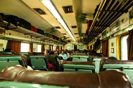 Téléchargez les photos : Président Car Coach, Konkan Railway, Maharashtra, Inde, Asie - en image libre de droit