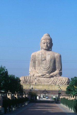 Téléchargez les photos : La grande statue de Bouddha à Bodh Gaya, Bihar, Inde, Asie - en image libre de droit