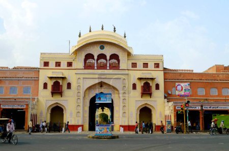Téléchargez les photos : Tripoliya gate Jaipur Rajasthan Inde - en image libre de droit