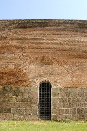 Fortification by coursed rubble masonry and brickwork wall of Shaniwarwada ; Pune ; Maharashtra ; India