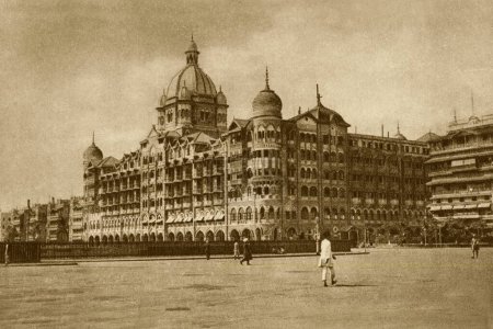 Téléchargez les photos : Anciennes années 1900 photo de Taj Mahal Hôtel à Apollo Bunder, Bombay, Mumbai, Maharashtra, Inde, Asie - en image libre de droit