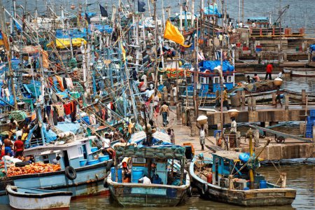 Foto de Barcos de pesca en, Panji, Panjim, Goa, India - Imagen libre de derechos