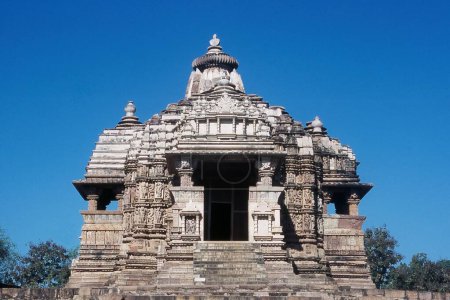 Téléchargez les photos : Faade of Devi Jagadambi Temple, Khajuraho, Madhya Pradesh, Inde, Asie - en image libre de droit