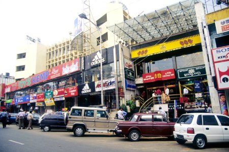 Foto de Brigade Street, Bangalore, Karnataka, india - Imagen libre de derechos