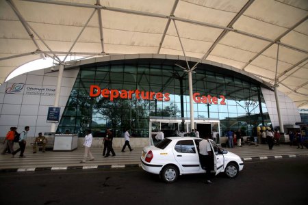 Téléchargez les photos : Salon de départ de l'aéroport domestique de Chhatrapati Shivaji, Bombay maintenant Mumbai, Maharashtra, Inde - en image libre de droit
