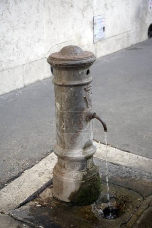 Drinking water fountain nasoni in Rome Europe