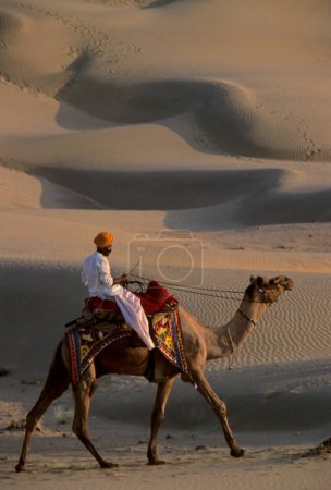 Foto de Arena, Dunas, Khuri, Jaisalmer, Rajastán, India - Imagen libre de derechos