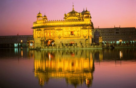 Photo for Golden temple, amritsar, punjab, india - Royalty Free Image