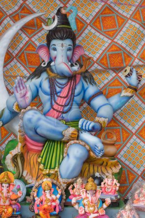 Téléchargez les photos : Idole du Seigneur Ganesh Pune Maharashtra Inde Asie Août 2011 - en image libre de droit