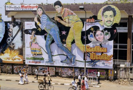 Foto de Carteles de películas tamil, Chennai Madras, India - Imagen libre de derechos