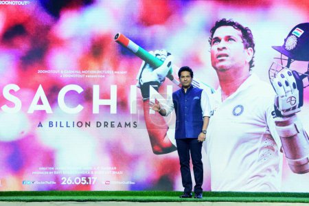 Téléchargez les photos : Sachin Tendulkar, joueur de cricket indien, lancement du film, Sachin, A Billion Dreams, Mumbai, Inde, 9 mai 2017 - en image libre de droit