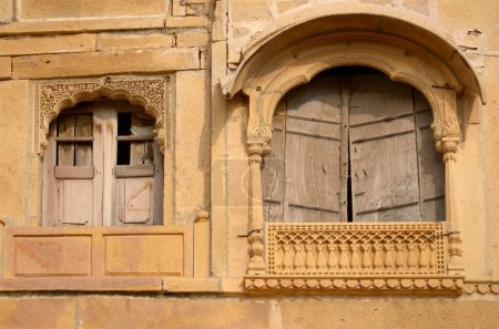 windows, Jaisalmer fort, Jaisalmer, Rajasthan, India, Asia