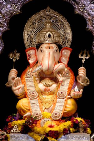 Richly decorated idol of Lord Ganesh ; elephant headed God of Hindu worshiping for Ganapati festival ; Tambadi Jogeshwari ; Second in honour at Pune ; Maharashtra ; India