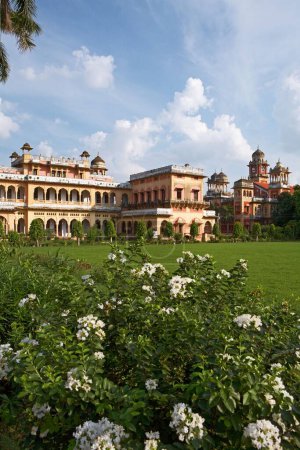 Téléchargez les photos : Senate House Complex of Allahabad University, Uttar Pradesh, Inde, Asie - en image libre de droit