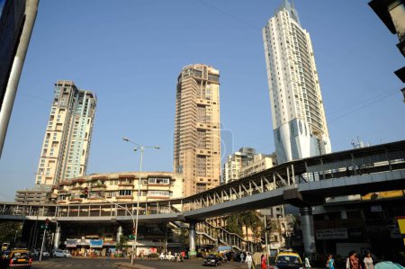 Foto de Alturas de órbita y torres residenciales shreepati, mumbai, maharashtra, India, Asia - Imagen libre de derechos