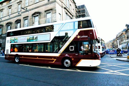 Téléchargez les photos : Bus urbain, Édimbourg, Écosse, Royaume-Uni - en image libre de droit