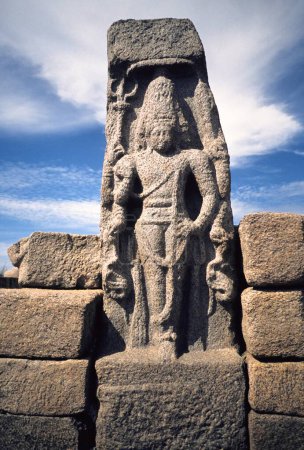 Foto de Shiva en templo de la orilla, Mahabalipuram Mamallapuram, Tamil Nadu, India - Imagen libre de derechos