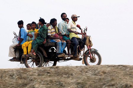 Foto de Transporte de la aldea en Sundarbans, Bengala Occidental, India - Imagen libre de derechos