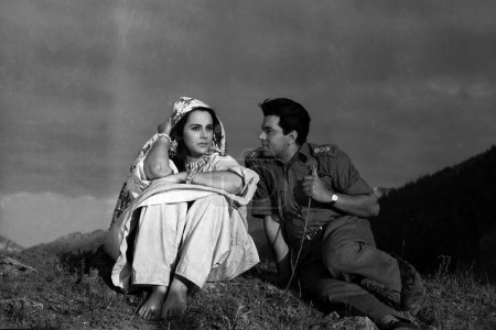 Téléchargez les photos : Actrice indienne Priya Rajvansh et Dharmendra, Inde, Asie, 1964 - en image libre de droit