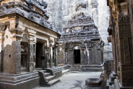 Téléchargez les photos : Temple Kailasa, grottes d'ellora, aurangabad, maharashtra, Inde, Asie - en image libre de droit