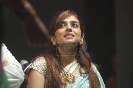 Téléchargez les photos : Singer radha mangeshkar ; Inde - en image libre de droit