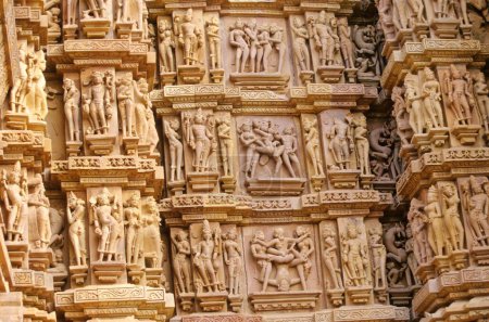 Téléchargez les photos : Temple Kandariya Mahadev, Khajuraho, Madhya Pradesh, Inde - en image libre de droit