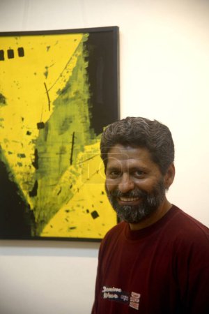 Téléchargez les photos : No Meaningless ', Abstracts on canvas de Ravi Shekhar Legacy Art Gallery, Nariman Point, Bombay Mumbai, Maharashtra, Inde maquette publiée 542 - en image libre de droit