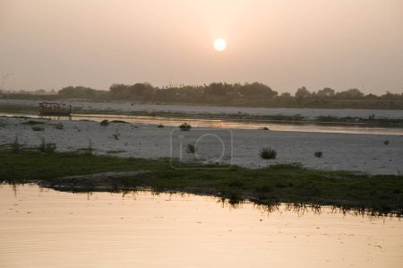 Sonnenuntergang Yamuna Fluss, mathura, uttar pradesh, Indien, Asien