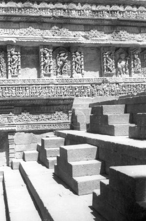 Photo for Statue Rani ki vav, stepwell, patan, Gujarat, India, Asia - Royalty Free Image