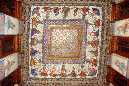 Téléchargez les photos : Peintures sur plafond de haveli, Fatehpur, Shekhawati, Rajasthan, Inde - en image libre de droit