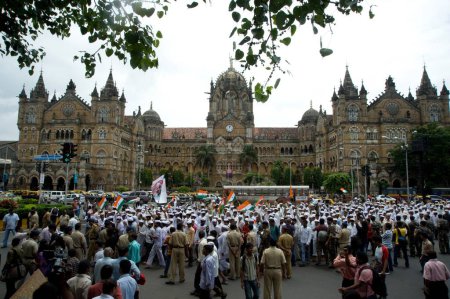 Photo for Anna Hazare Supporters for Anti corruption activist mumbai Maharashtra India Asia - Royalty Free Image