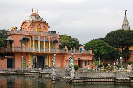 Téléchargez les photos : Temple Jain en 1867 après JC ; Calcutta ; Bengale occidental ; Inde - en image libre de droit