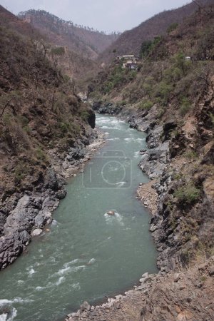 Mandakini-Flüsse bei Rudraprayag in Uttarakhand Indien Asien