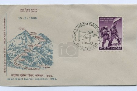 Téléchargez les photos : Enveloppe du premier jour de l'expédition Mount Everest, Inde, Asie - en image libre de droit