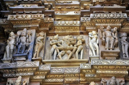 Erotische Skulptur kandariya mahadeva Tempel khajuraho madhya pradesh Indien Asien