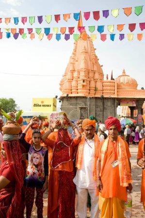 Téléchargez les photos : Pèlerins à kumbh mela, ujjain, madhya pradesh, Inde, Asie - en image libre de droit