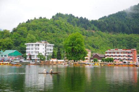 Foto de Dal Lake, Srinagar, Jammu y Cachemira, India - Imagen libre de derechos
