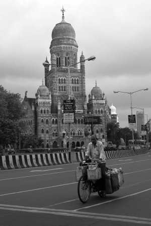 Téléchargez les photos : Municipal Corporation Building Mumbai Maharashtra Inde Asie Juillet 2012 - en image libre de droit