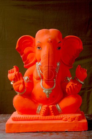 Ganesh ganpati Festival Elefante cabeza Señor ídolo para Ganesh Festival, hecho en Penn, cerca de Mumbai Bombay, Maharastra, India