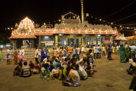 Téléchargez les photos : Temple Arunachaleshwara dédié au seigneur Shiva Chola Période 9ème-13ème siècle à Thiruvannamalai, Tamil Nadu, Inde - en image libre de droit