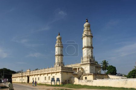Téléchargez les photos : Masjid e ala ou jama masjid, Srirangapatna, Mysore, Karnataka, Inde - en image libre de droit