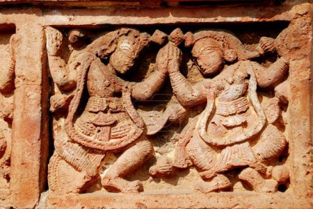 Téléchargez les photos : Art en terre cuite sur le mur du temple Madan Mohan ; Vishnupur ; Bengale occidental ; Inde - en image libre de droit