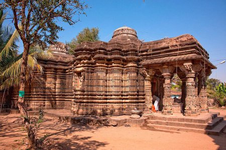 Téléchargez les photos : Temple Sidheshwar à ahmadnagar Maharashtra Inde Asie - en image libre de droit