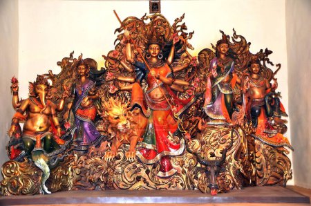 Téléchargez les photos : Idole de la déesse durga Inde Asie - en image libre de droit