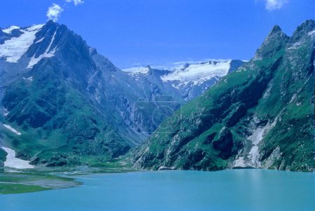 Téléchargez les photos : Lac Sheshnag, Cachemire, Jammu-et-Cachemire, Inde - en image libre de droit